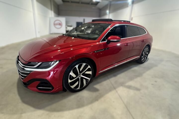 Volkswagen Arteon R-Line 2.0 TDI 150 CV Shooting Brake (2021)